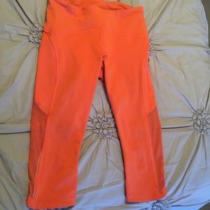 Cropped Orange lululemon leggings